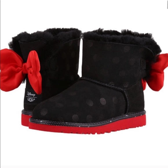 ugg minnie